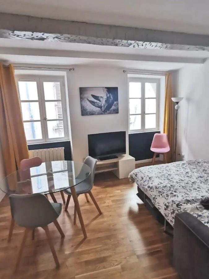 Апартаменты T1 Proche Rue Des Arts, Du Port Et De L'Opera Тулон Экстерьер фото